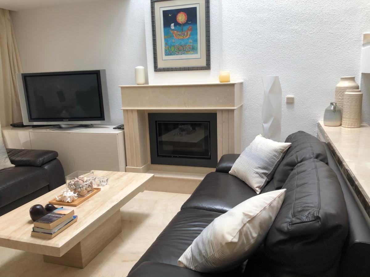 Dominion Beach House Estepona Exteriör bild