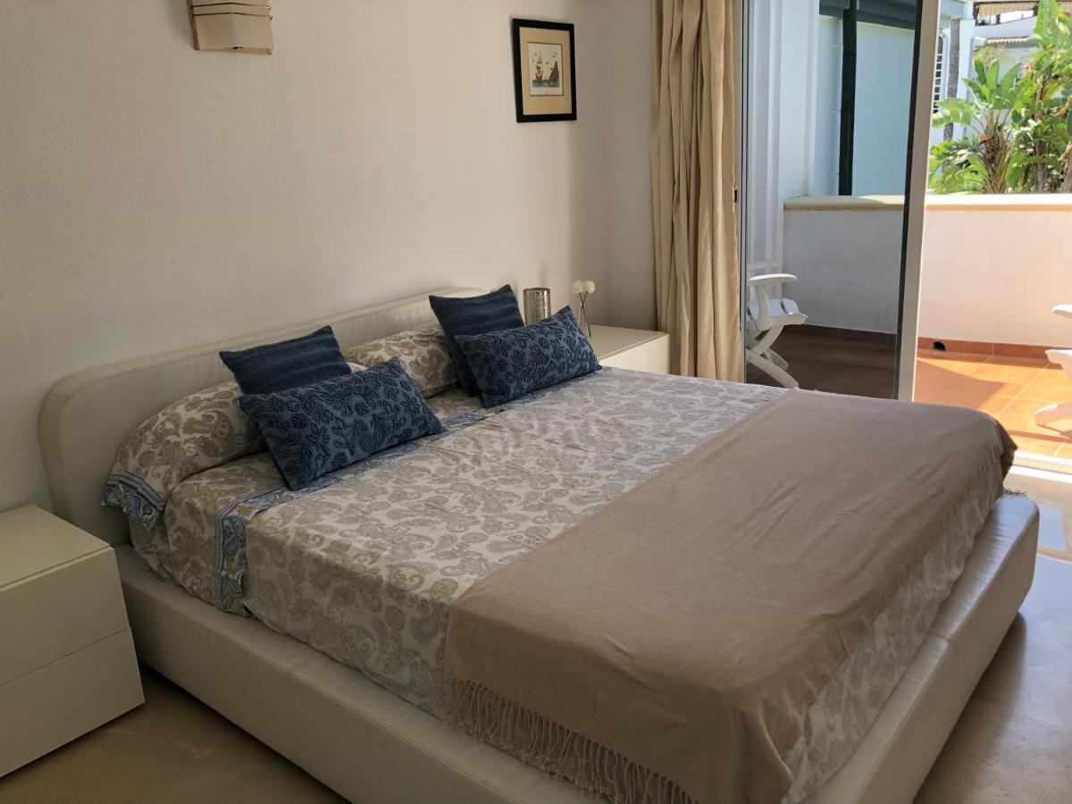 Dominion Beach House Estepona Exteriör bild